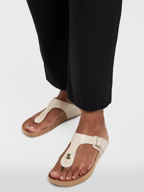 Shop Graceland Infradito Beige